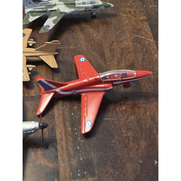 MOTORMAX Military Airplanes Tornado Jaguar Hurricane Red Arrow Hawk 5.5" Planes - Picture 7 of 11